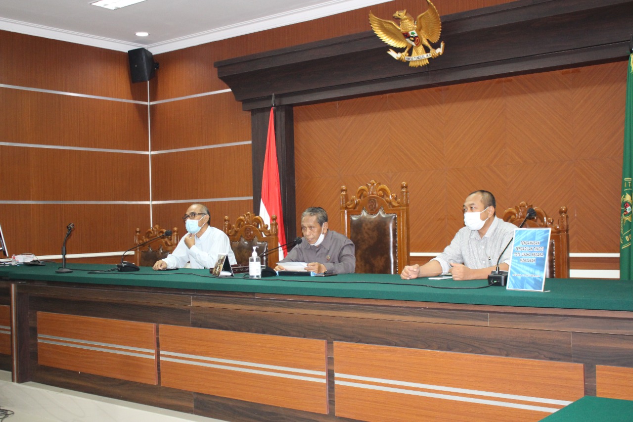 Pengawasan  dan Pembinaan dari Pengadilan Tinggi Tata Usaha Negara Makassar (PT TUN Makassar)